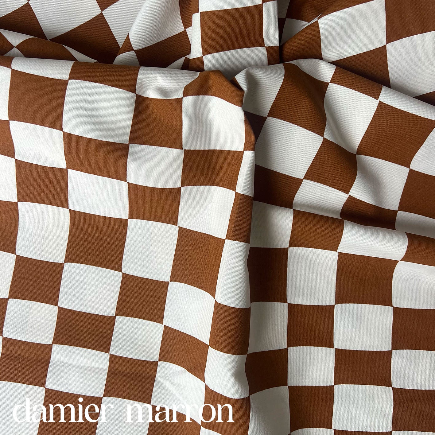 Clix - tissu - damier marron 