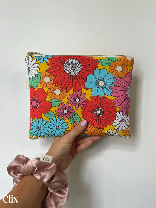 Clix - trousse plate - BIG FLOWERS 